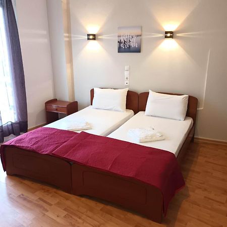 Saint George Hotel 卢特拉艾季普苏 外观 照片