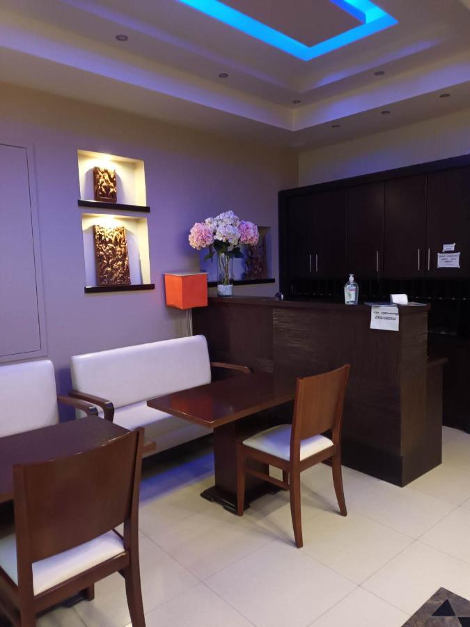 Saint George Hotel 卢特拉艾季普苏 外观 照片