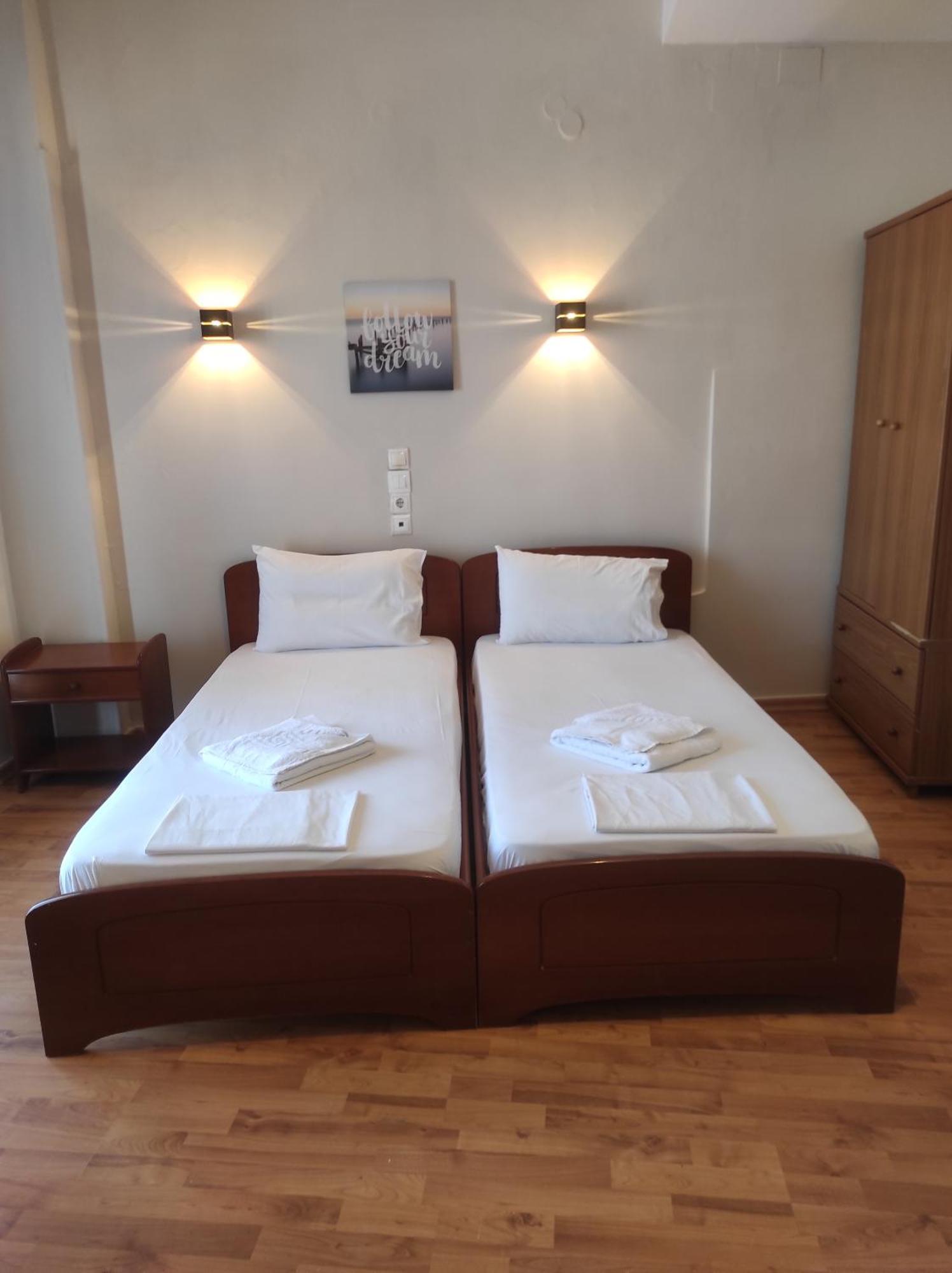 Saint George Hotel 卢特拉艾季普苏 外观 照片